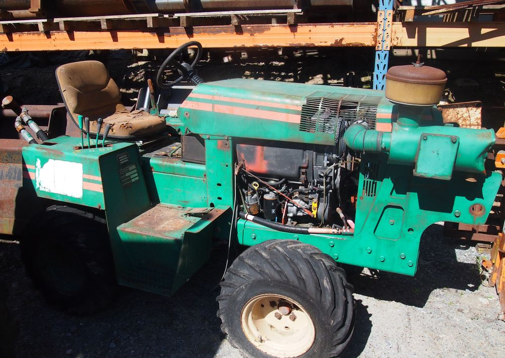 Ciągnik DITCH WITCH 3500DD 1991 DITCH WITCH 3500 DD - Zanjadora: foto 1 Ciągnik DITCH WITCH 3500DD 1991 DITCH WITCH 3500 DD - Zanjadora: foto 1