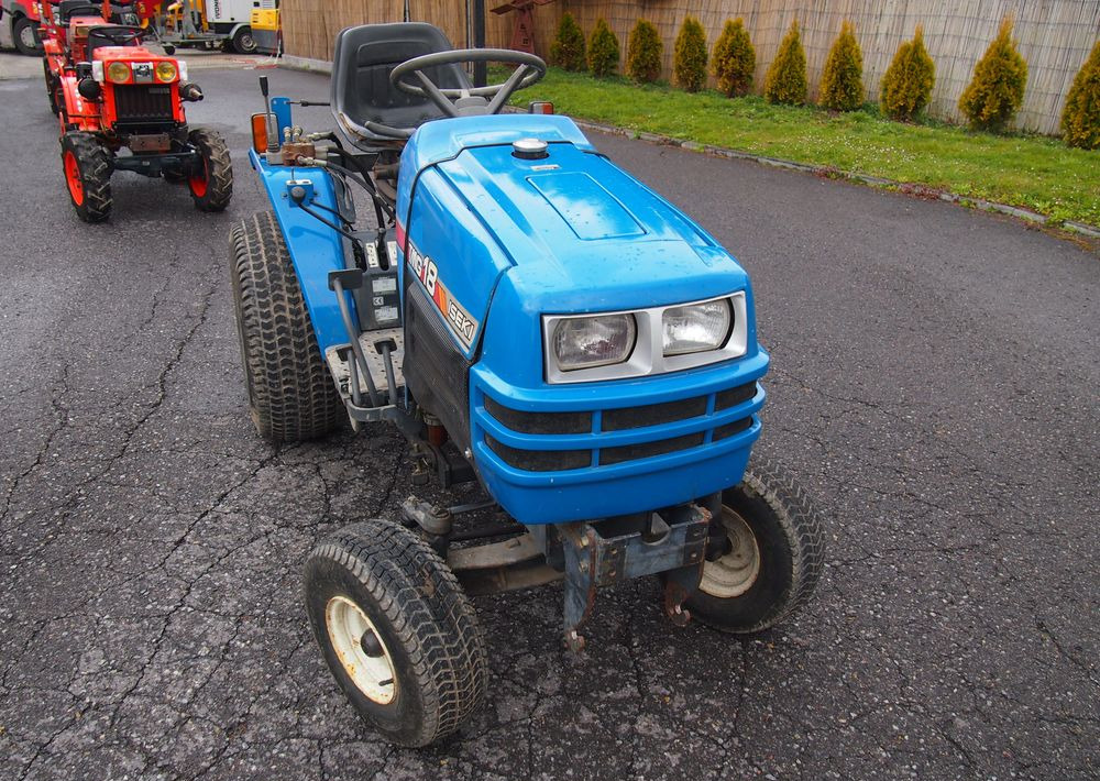 Kosiarka traktorek Iseki TMG T18 1995 hydro Diesel - Cortacésped: foto 5 Kosiarka traktorek Iseki TMG T18 1995 hydro Diesel - Cortacésped: foto 5