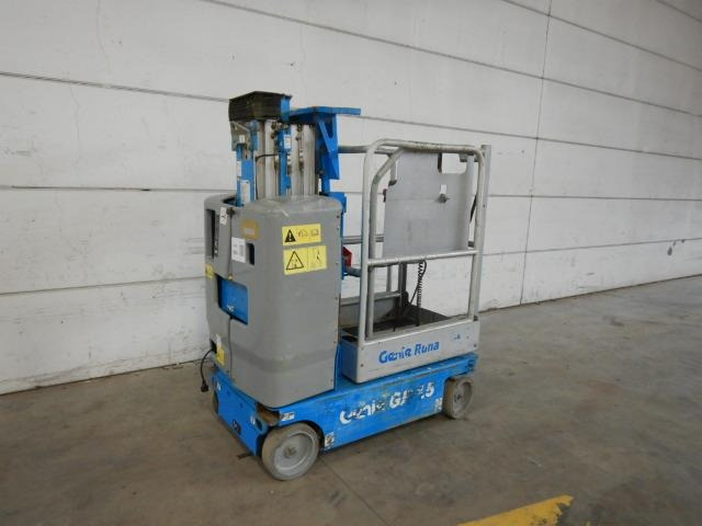 Genie GR15 - Plataforma de mástil vertical: foto 4 Genie GR15 - Plataforma de mástil vertical: foto 4