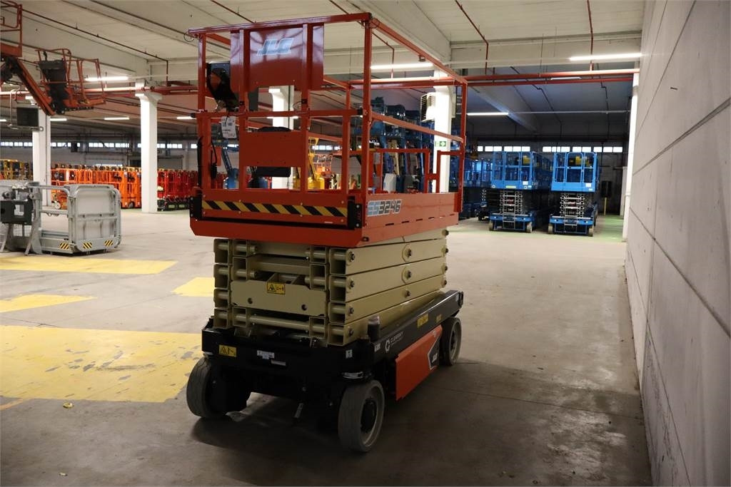 JLG 3246ES - Plataforma de tijeras: foto 4 JLG 3246ES - Plataforma de tijeras: foto 4