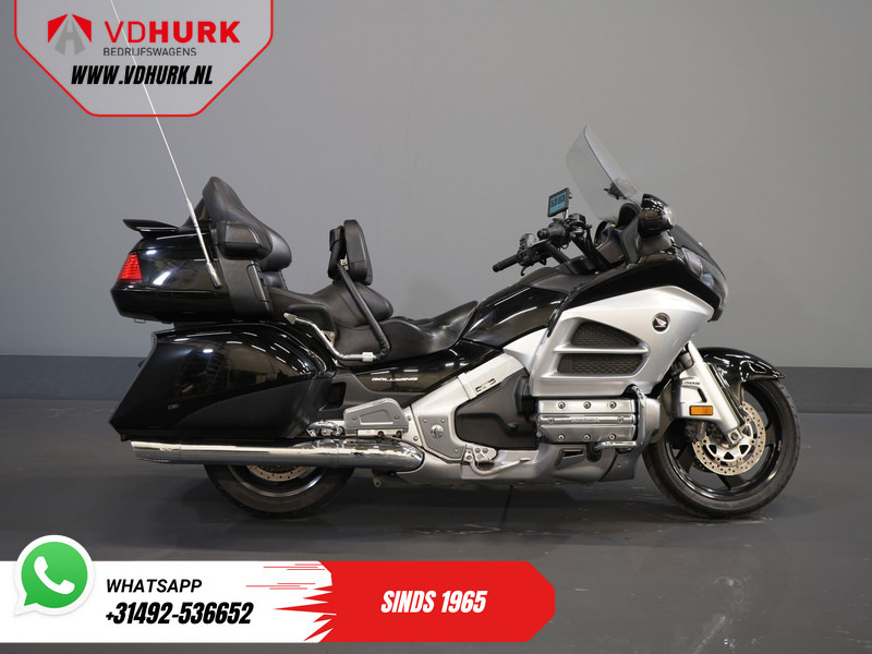 Honda GL 1800 Gold Wing MARGE/ ABS/ Koffers/ Cruise/ Topkoffer/ Radio - Motocicleta: foto 3 Honda GL 1800 Gold Wing MARGE/ ABS/ Koffers/ Cruise/ Topkoffer/ Radio - Motocicleta: foto 3
