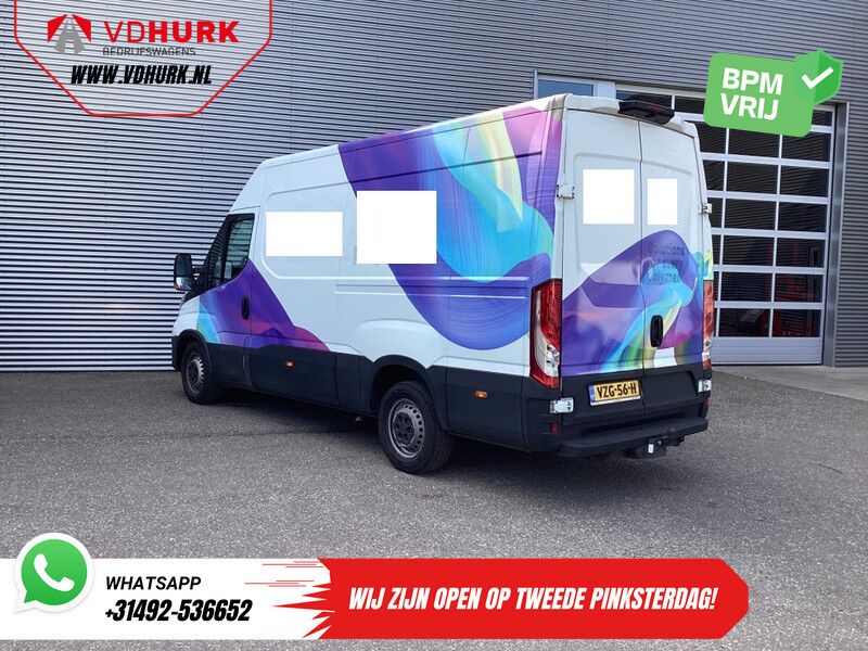 Iveco Daily 35S14V 2.3 L2H2 EXPORT Gev.stoel/ 3.5T trekverm./ 270gr deuren/ Carplay/ Camera/ Climate/ Cruise/ Trekhaak - Furgón: foto 2 Iveco Daily 35S14V 2.3 L2H2 EXPORT Gev.stoel/ 3.5T trekverm./ 270gr deuren/ Carplay/ Camera/ Climate/ Cruise/ Trekhaak - Furgón: foto 2