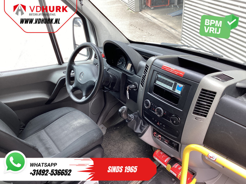 Mercedes-Benz Sprinter 313 2.2 CDI L2H2 €11.132 Incl. BTW BPM VRIJ! EXPORT ONLY Combi/ 9 Persoons/ Kombi/ 9P/ Airco/ Rolstoellift - Minibús, Furgoneta de pasajeros: foto 3 Mercedes-Benz Sprinter 313 2.2 CDI L2H2 €11.132 Incl. BTW BPM VRIJ! EXPORT ONLY Combi/ 9 Persoons/ Kombi/ 9P/ Airco/ Rolstoellift - Minibús, Furgoneta de pasajeros: foto 3