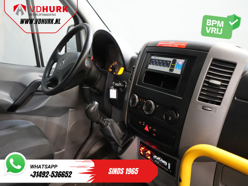 Mercedes-Benz Sprinter 313 2.2 CDI L2H2 €9.922 Incl. BTW BPM VRIJ! EXPORT Combi/ 9 Persoons/ Kombi/ 9P/ Airco/ Rolstoellift - Minibús, Furgoneta de pasajeros: foto 3 Mercedes-Benz Sprinter 313 2.2 CDI L2H2 €9.922 Incl. BTW BPM VRIJ! EXPORT Combi/ 9 Persoons/ Kombi/ 9P/ Airco/ Rolstoellift - Minibús, Furgoneta de pasajeros: foto 3