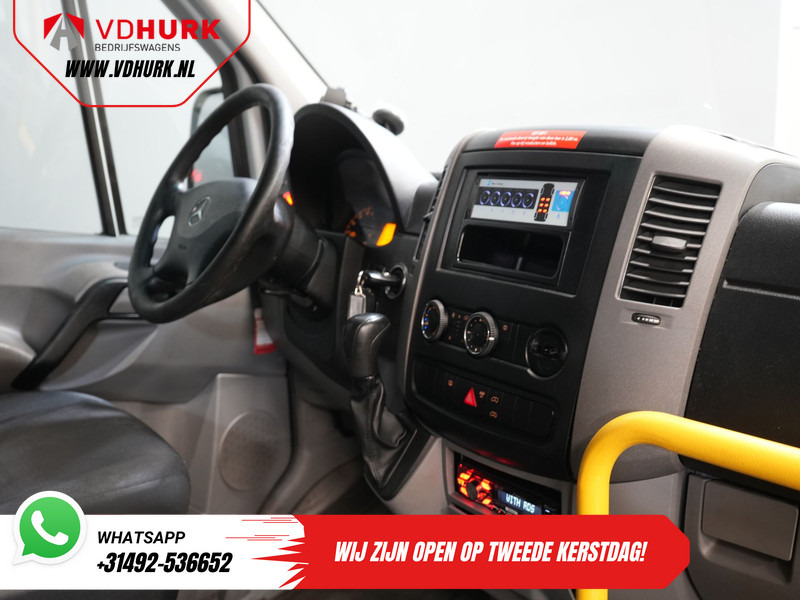 Mercedes-Benz Sprinter 313 2.2 CDI L3H2 €9.922 Incl. BTW BPM VRIJ! EXPORT Combi/ 9 Persoons/ Kombi/ 9P/ Airco/ Rolstoellift - Minibús, Furgoneta de pasajeros: foto 3 Mercedes-Benz Sprinter 313 2.2 CDI L3H2 €9.922 Incl. BTW BPM VRIJ! EXPORT Combi/ 9 Persoons/ Kombi/ 9P/ Airco/ Rolstoellift - Minibús, Furgoneta de pasajeros: foto 3