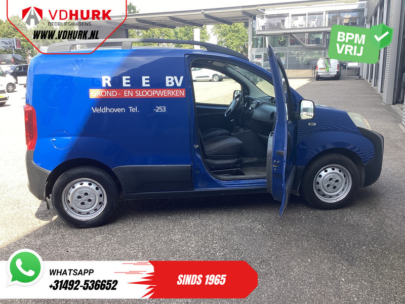 Furgoneta pequeña Peugeot Bipper 1.4 HDi EXPORT ONLY NL Auto/ APK 01-2026 Carkit/ Betimmerd/ Radio/ Trekhaak: foto 6