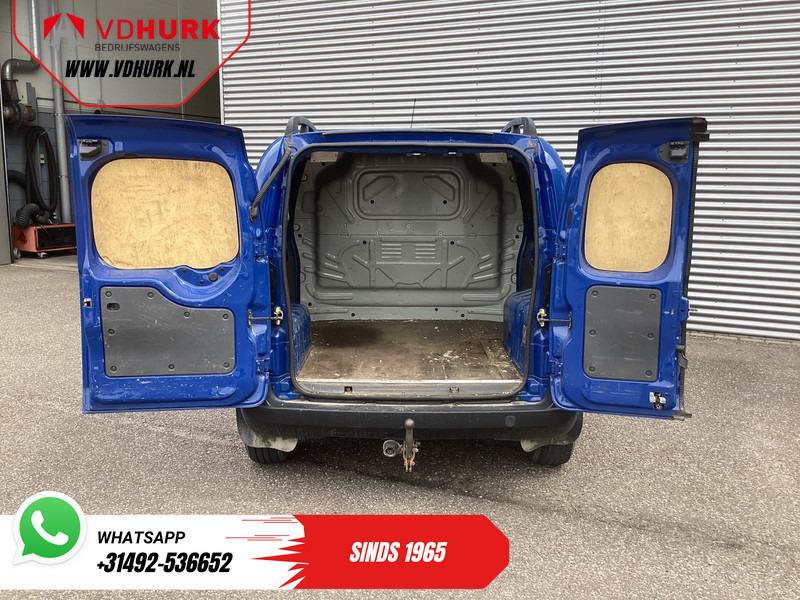 Peugeot Bipper 1.4 HDi EXPORT ONLY Rijdt prima/ APK 01-2026/ Carkit/ Betimmerd/ Radio/ Trekhaak - Furgoneta pequeña: foto 5 Peugeot Bipper 1.4 HDi EXPORT ONLY Rijdt prima/ APK 01-2026/ Carkit/ Betimmerd/ Radio/ Trekhaak - Furgoneta pequeña: foto 5