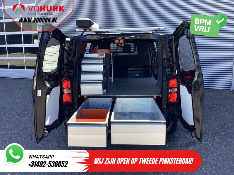 Toyota ProAce Worker 1.5 2x Schuifdeur/ Adapt.Cruise/ Head-up/ Standkachel/ Inrichting/ Stoelverw./ Carplay/ Camera/ Keyless/ Climate/ Trekhaak - Furgoneta pequeña: foto 5 Toyota ProAce Worker 1.5 2x Schuifdeur/ Adapt.Cruise/ Head-up/ Standkachel/ Inrichting/ Stoelverw./ Carplay/ Camera/ Keyless/ Climate/ Trekhaak - Furgoneta pequeña: foto 5