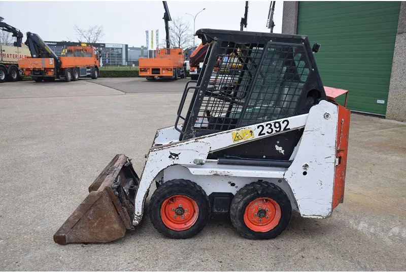 Minicargadora Bobcat S70: foto 1
