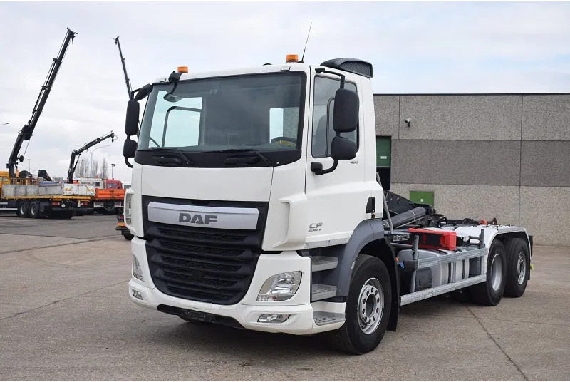 DAF CF 460 - Multibasculante camión: foto 2 DAF CF 460 - Multibasculante camión: foto 2