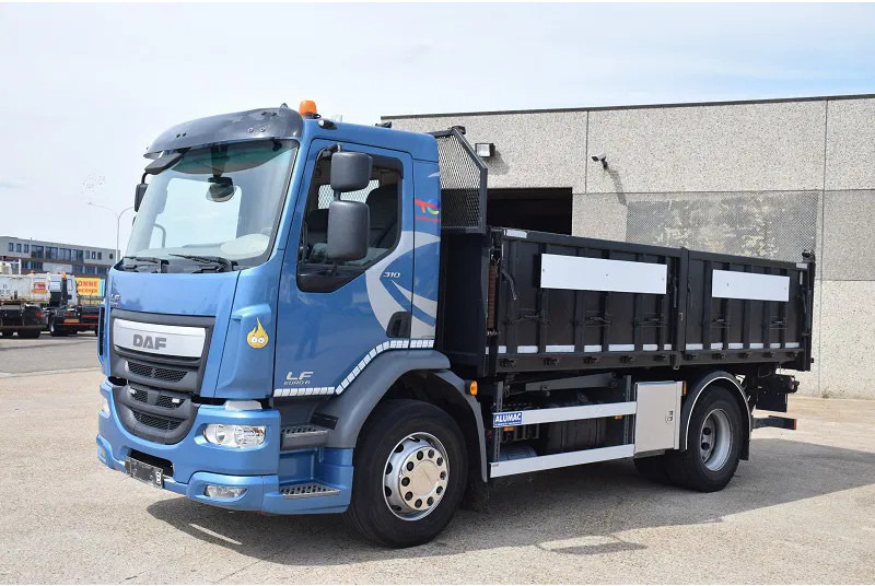 DAF LF 310 - Volquete camión: foto 3 DAF LF 310 - Volquete camión: foto 3