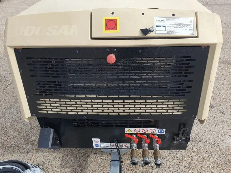 Doosan Doosan 77.55- stock id116 - Compresor de aire: foto 2 Doosan Doosan 77.55- stock id116 - Compresor de aire: foto 2