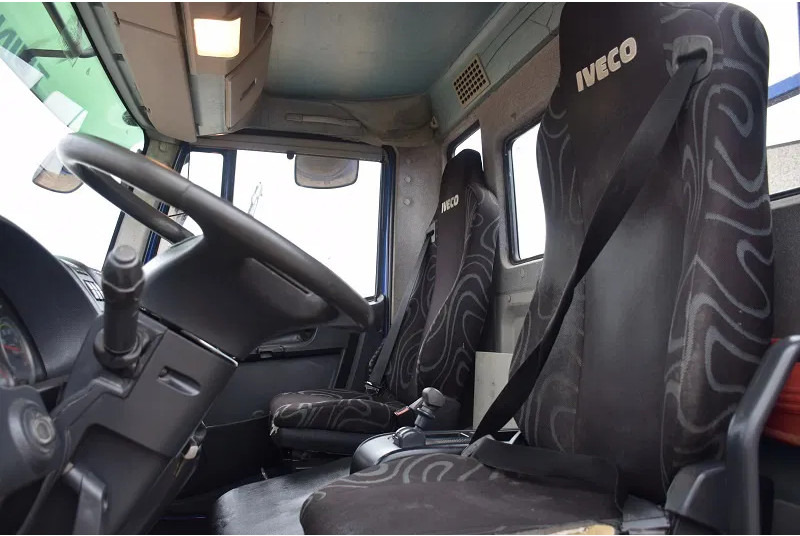 Iveco EuroCargo 120 - Volquete camión: foto 5 Iveco EuroCargo 120 - Volquete camión: foto 5