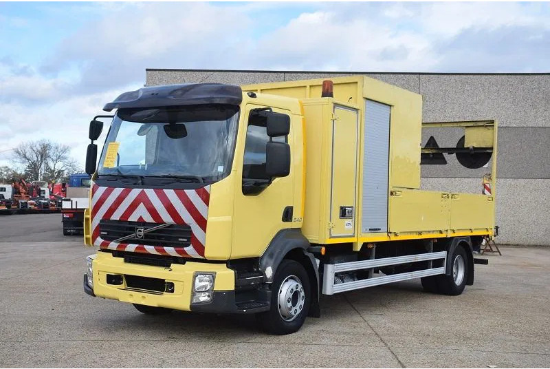 Volvo FL 250 - Camión caja abierta: foto 2 Volvo FL 250 - Camión caja abierta: foto 2