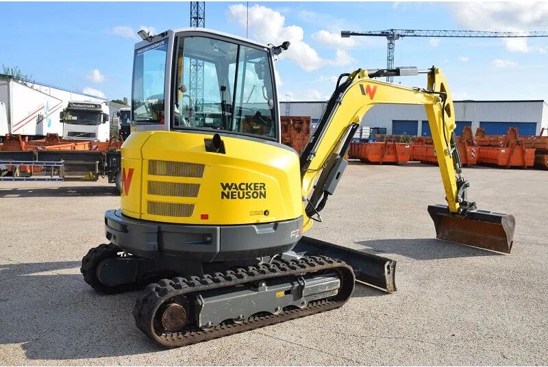 WACKER NEUSON EZ36 - Miniexcavadora: foto 1 WACKER NEUSON EZ36 - Miniexcavadora: foto 1