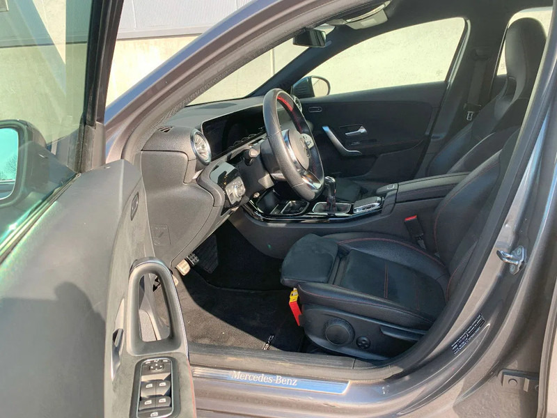 Mercedes-Benz A-Klasse A200 - Coche: foto 3 Mercedes-Benz A-Klasse A200 - Coche: foto 3