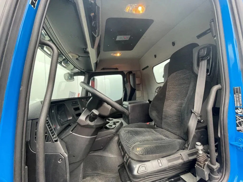 Mercedes-Benz Arocs 3342 *6x6*meegestuurd as*2zijdige kipper*Airco*Bluetooth - Volquete camión, Camión grúa: foto 3 Mercedes-Benz Arocs 3342 *6x6*meegestuurd as*2zijdige kipper*Airco*Bluetooth - Volquete camión, Camión grúa: foto 3