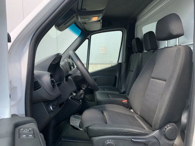 Mercedes-Benz Sprinter 514 CDI*LAADKLEP*CRUISE*AIRCO* - Furgoneta: foto 3 Mercedes-Benz Sprinter 514 CDI*LAADKLEP*CRUISE*AIRCO* - Furgoneta: foto 3