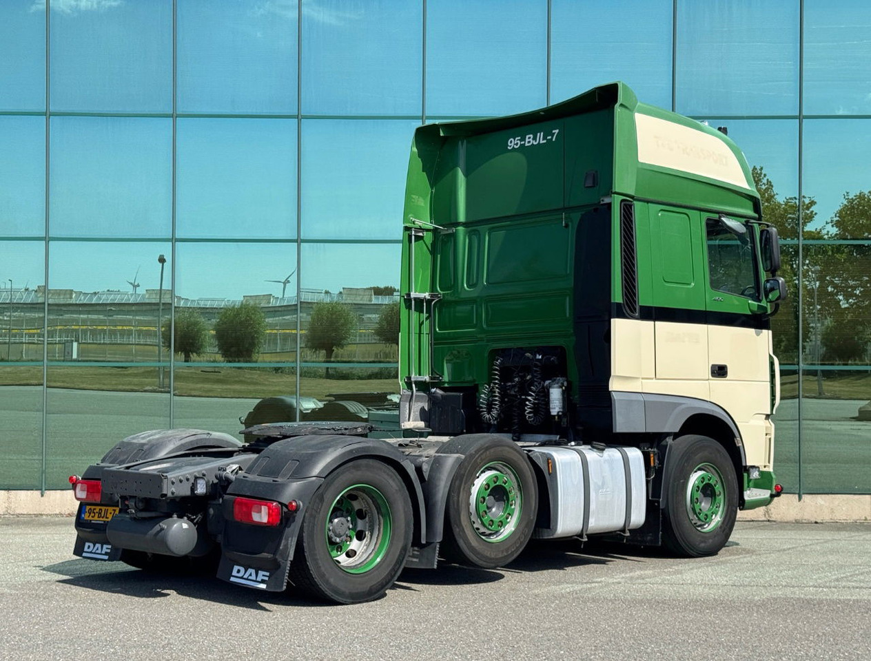 DAF XF 460 FTG SSC 6X2 Only 629.000 KM TOP Condition NL Truck - Cabeza tractora: foto 4 DAF XF 460 FTG SSC 6X2 Only 629.000 KM TOP Condition NL Truck - Cabeza tractora: foto 4