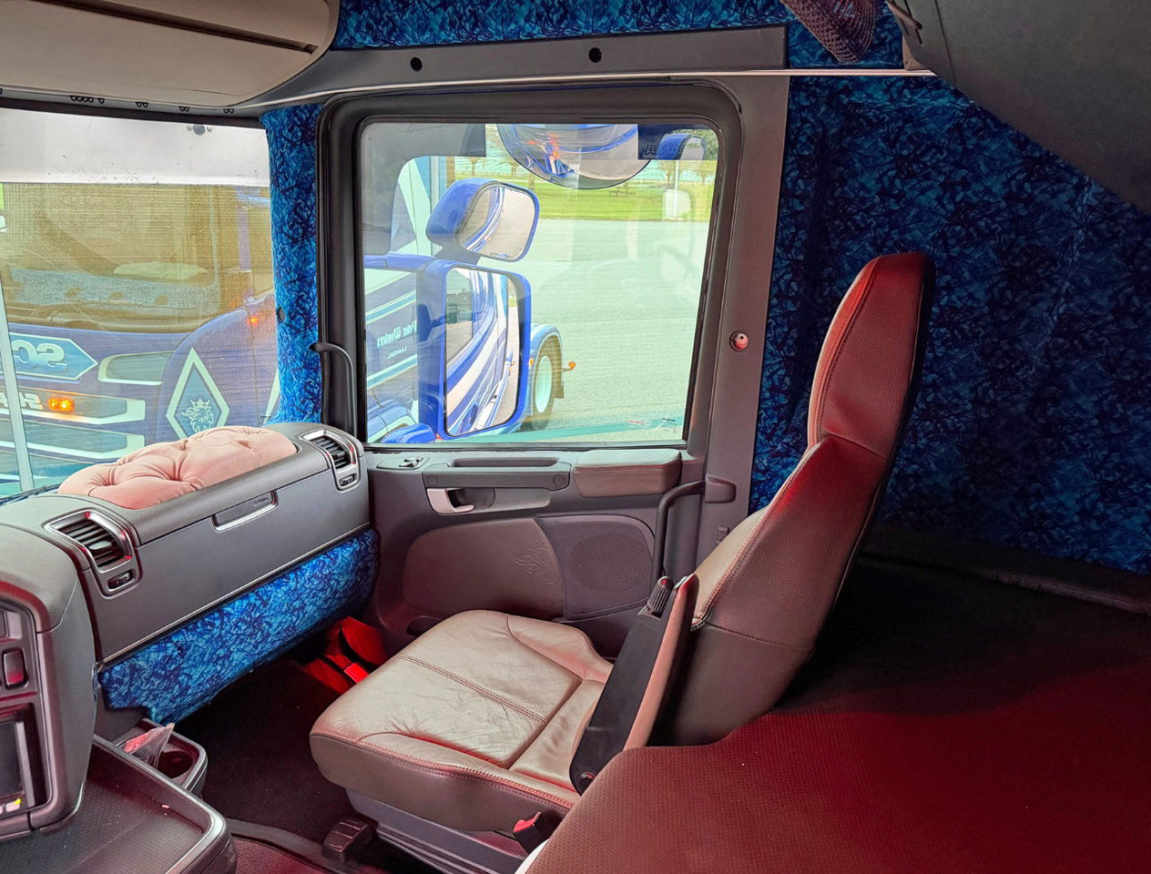 Cabeza tractora Scania R450 Euro 6 Full AIR Retarder PTO+Hydrolics BE-Truck: foto 8