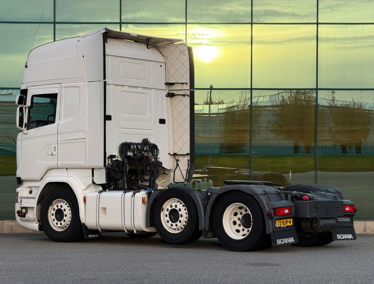 Scania R450 Topline 6X2 Twinsteer Retarder 2X Tanks Park Cooling TOP Condition - Cabeza tractora: foto 3 Scania R450 Topline 6X2 Twinsteer Retarder 2X Tanks Park Cooling TOP Condition - Cabeza tractora: foto 3