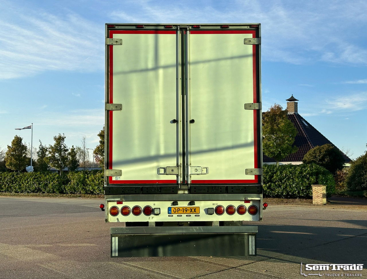 Chereau Renders Carrier Maxima 1300 2X Steering Axle 1X Lift Axle Disc Brakes - Frigorífico semirremolque: foto 4 Chereau Renders Carrier Maxima 1300 2X Steering Axle 1X Lift Axle Disc Brakes - Frigorífico semirremolque: foto 4