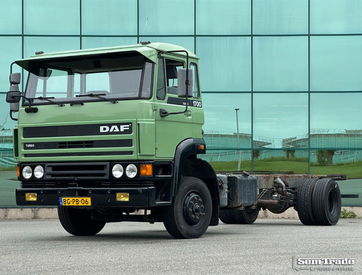 DAF 1700 Chassis 469.000 KM Cabine IN Super Conditie - Chasis camión: foto 1 DAF 1700 Chassis 469.000 KM Cabine IN Super Conditie - Chasis camión: foto 1