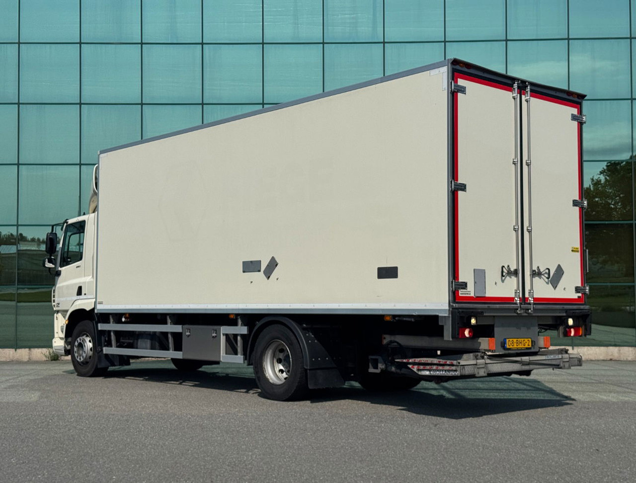 DAF CF 250 Carrier Supra 1150 Multi Temp 561.000 KM Tail Lift NL Truck - Frigorífico camión: foto 3 DAF CF 250 Carrier Supra 1150 Multi Temp 561.000 KM Tail Lift NL Truck - Frigorífico camión: foto 3