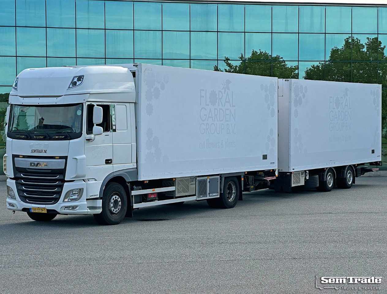 DAF XF 460 SSC Only 636.000 KM Tail Lift Cooling TOP Condition Holland-Combi - Frigorífico camión: foto 1 DAF XF 460 SSC Only 636.000 KM Tail Lift Cooling TOP Condition Holland-Combi - Frigorífico camión: foto 1