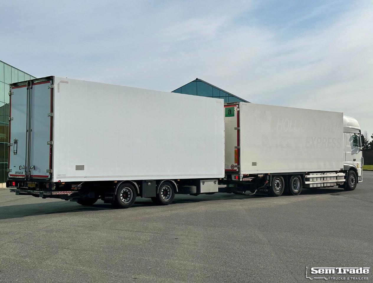 DAF XF 480 FAR SSC 6X2 50 CC Combi 2x Lift Carrier TRS Iceland TOP Condition NL - Frigorífico camión: foto 3 DAF XF 480 FAR SSC 6X2 50 CC Combi 2x Lift Carrier TRS Iceland TOP Condition NL - Frigorífico camión: foto 3
