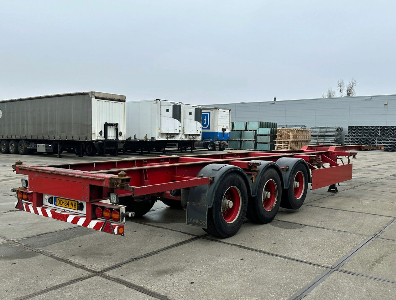 Diversen 3 Axle Chassis BPW AxleS LIFTAxle TOP Condition NL Trailer - Portacontenedore/ Intercambiable semirremolque: foto 4 Diversen 3 Axle Chassis BPW AxleS LIFTAxle TOP Condition NL Trailer - Portacontenedore/ Intercambiable semirremolque: foto 4