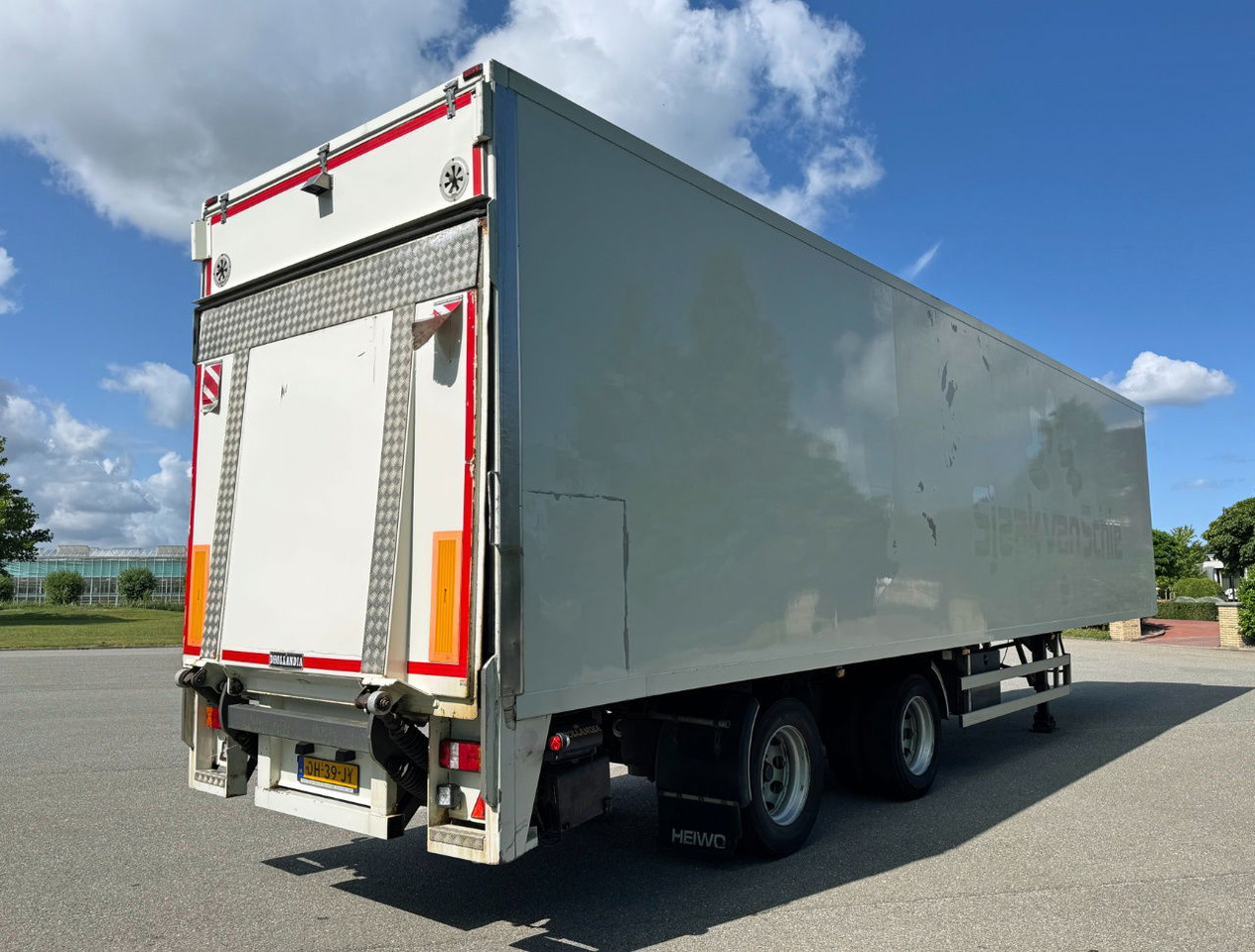 HTF 2-AS Heiwo 1240 x 250 x 272 CM Inwendig Stuuras Laadklep APK TOT 07-2026 - Caja cerrada semirremolque: foto 5 HTF 2-AS Heiwo 1240 x 250 x 272 CM Inwendig Stuuras Laadklep APK TOT 07-2026 - Caja cerrada semirremolque: foto 5
