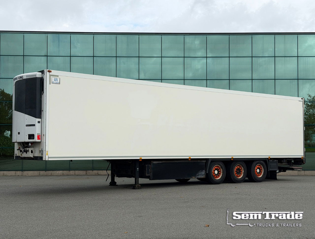 Krone SD Thermo King SLXe Spectrum BI Temp Flower Wide 270 CM High 2.000 KG Lift Disc Brakes NL Trailer - Frigorífico semirremolque: foto 1 Krone SD Thermo King SLXe Spectrum BI Temp Flower Wide 270 CM High 2.000 KG Lift Disc Brakes NL Trailer - Frigorífico semirremolque: foto 1