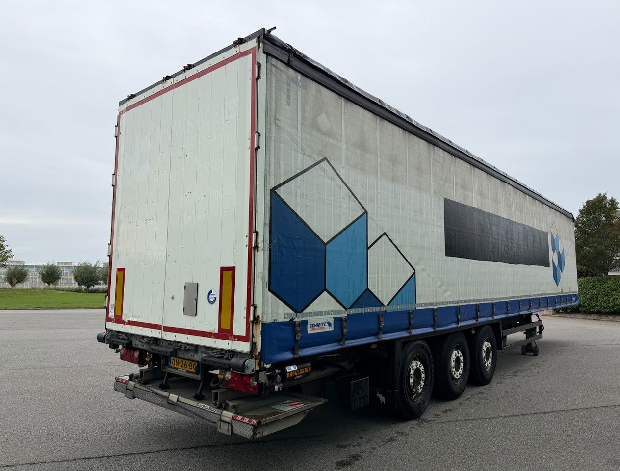 Schmitz Cargobull SCBS3T Disc Brakes Galvanised Chassis 2.000 KG Lift NL Trailer - Semirremolque lona: foto 4 Schmitz Cargobull SCBS3T Disc Brakes Galvanised Chassis 2.000 KG Lift NL Trailer - Semirremolque lona: foto 4