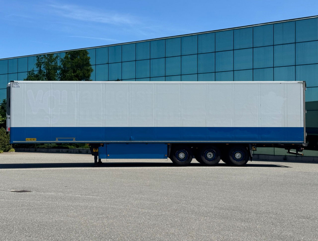 Schmitz Cargobull Thermo King SLX300 With Only 6.200 Hours 1340 x 250 x 270 CM Inside TOP Condition NL Trailer - Frigorífico semirremolque: foto 2 Schmitz Cargobull Thermo King SLX300 With Only 6.200 Hours 1340 x 250 x 270 CM Inside TOP Condition NL Trailer - Frigorífico semirremolque: foto 2