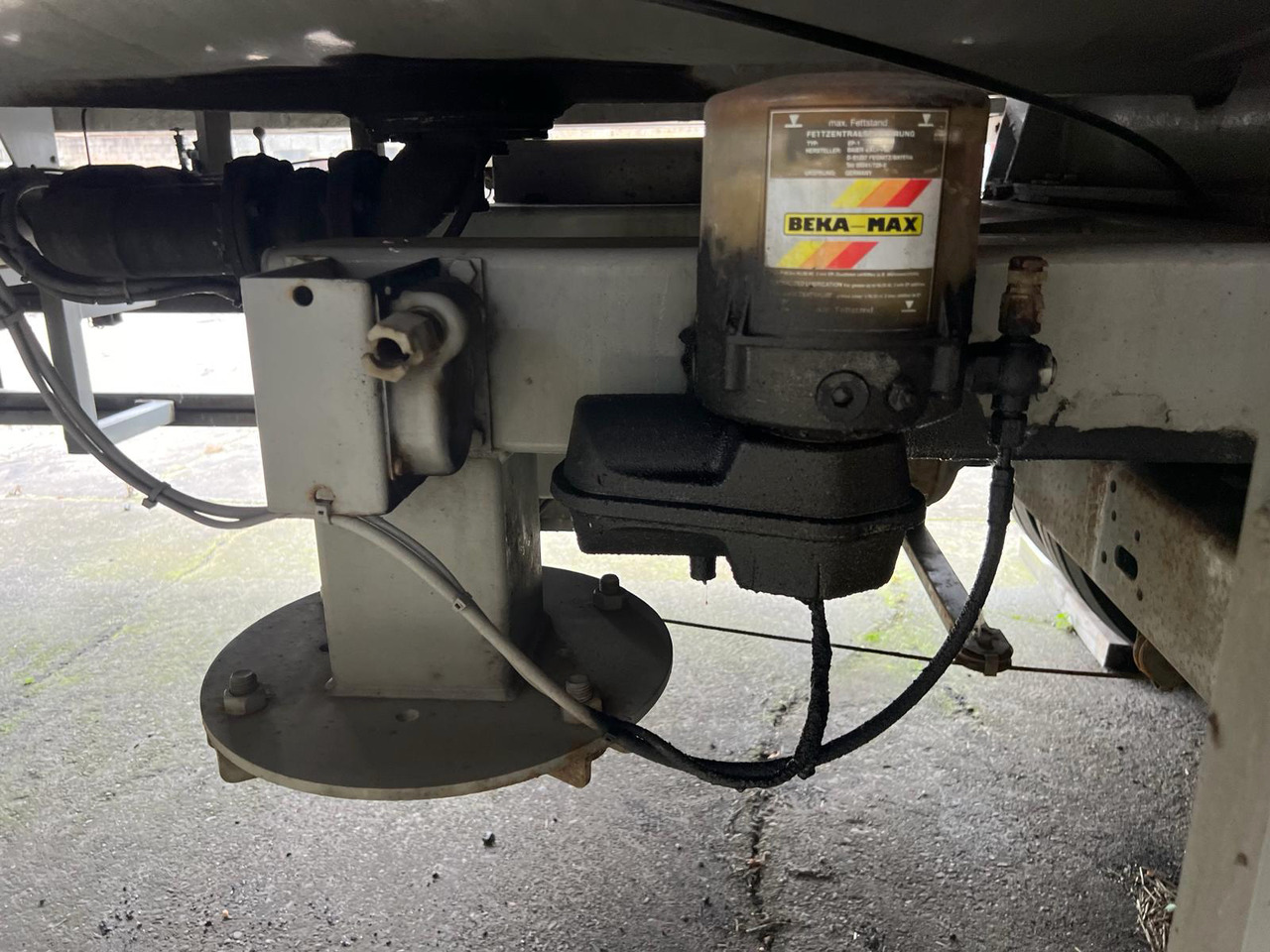 Cisterna remolque para transporte de combustible STOKOTA 20000 L, BOTTOM and TOP LOADING: foto 12 Cisterna remolque para transporte de combustible STOKOTA 20000 L, BOTTOM and TOP LOADING: foto 12