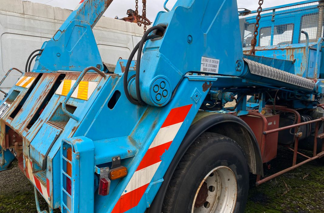 Camion Porte tourets Renault ,Iveco ,etc - Portacontenedor de cadenas camión: foto 3 Camion Porte tourets Renault ,Iveco ,etc - Portacontenedor de cadenas camión: foto 3