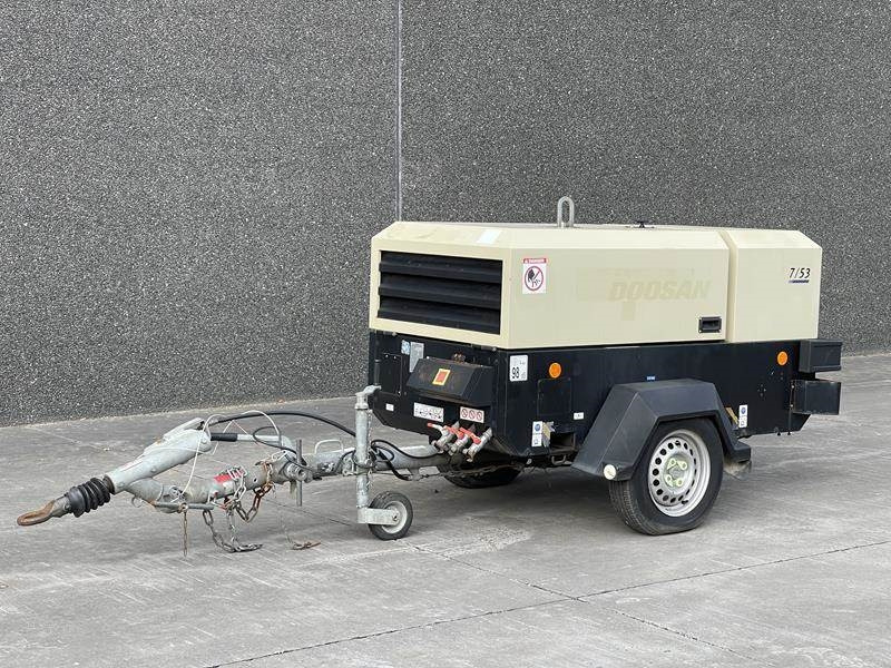 Doosan 7 / 53 - Compresor de aire: foto 1 Doosan 7 / 53 - Compresor de aire: foto 1