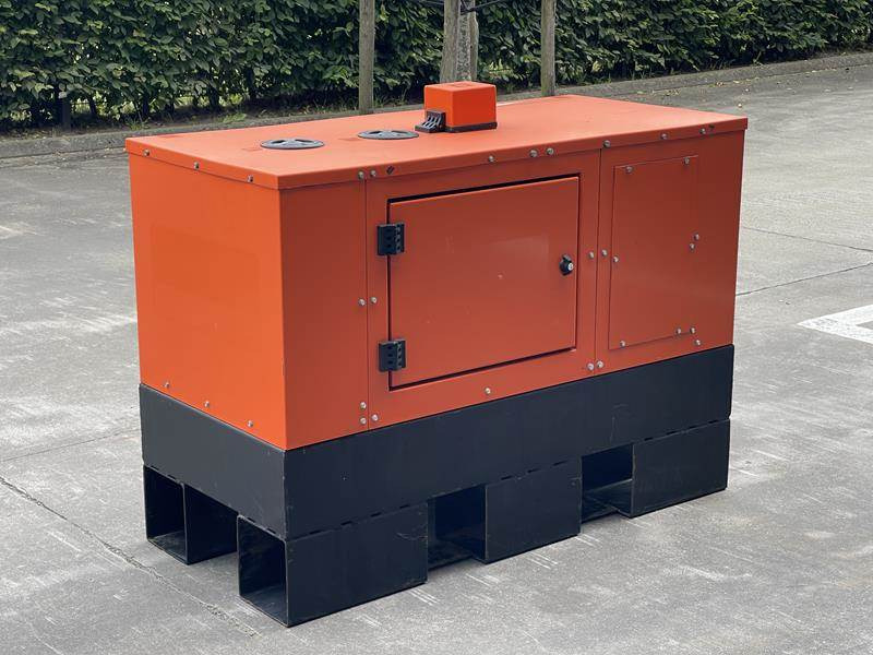 Europower EPS 113 TDE - Generador industriale: foto 4 Europower EPS 113 TDE - Generador industriale: foto 4