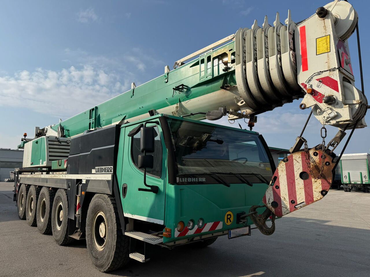 LIEBHERR LTM 1100-5.2 - Autogrúa: foto 1 LIEBHERR LTM 1100-5.2 - Autogrúa: foto 1