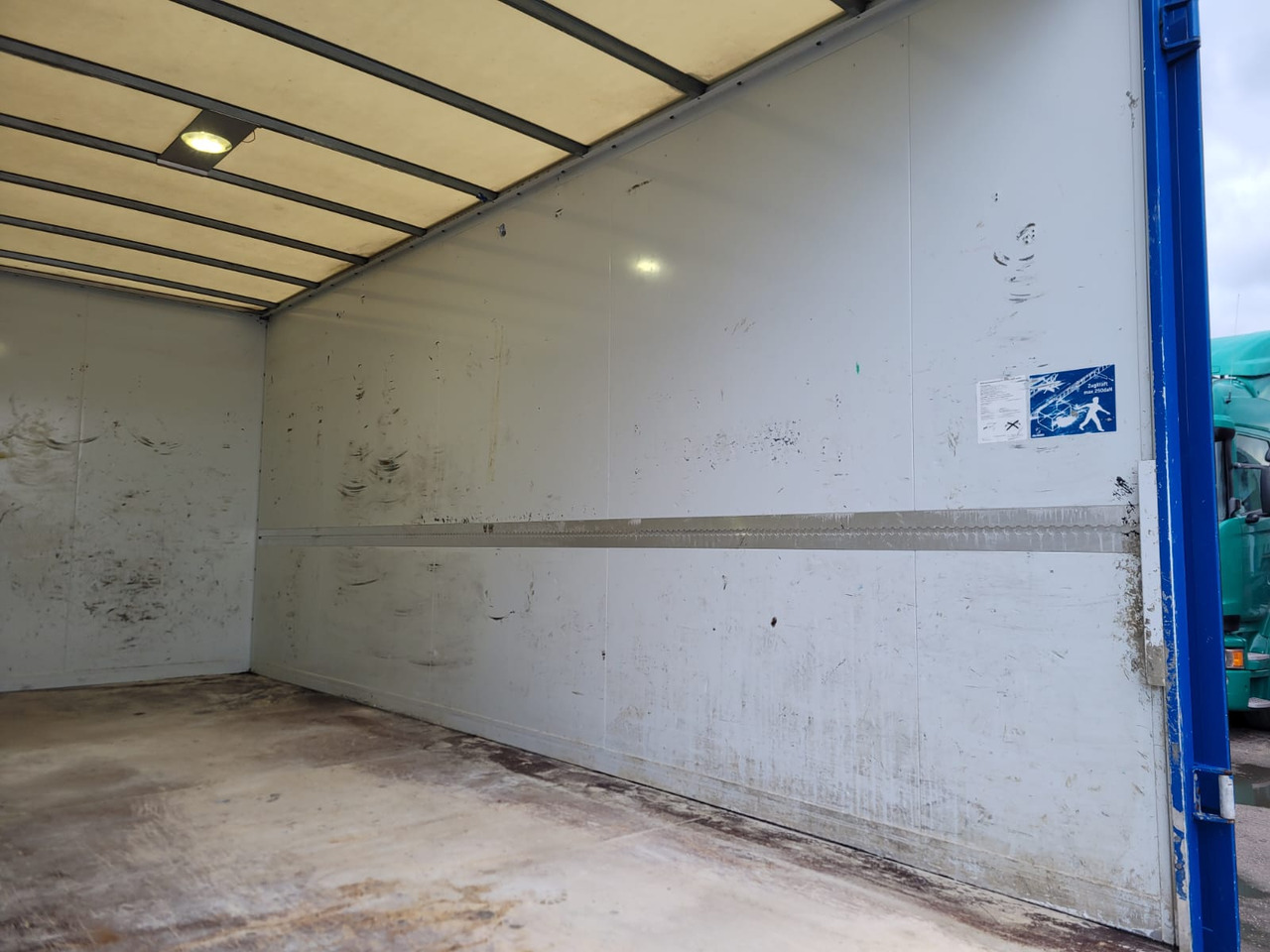 Furgoneta FORD TRANSIT KONTENER: foto 17