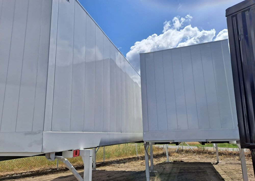 Inny KONTENER płaski 7,45 - Caja cerrada: foto 1 Inny KONTENER płaski 7,45 - Caja cerrada: foto 1