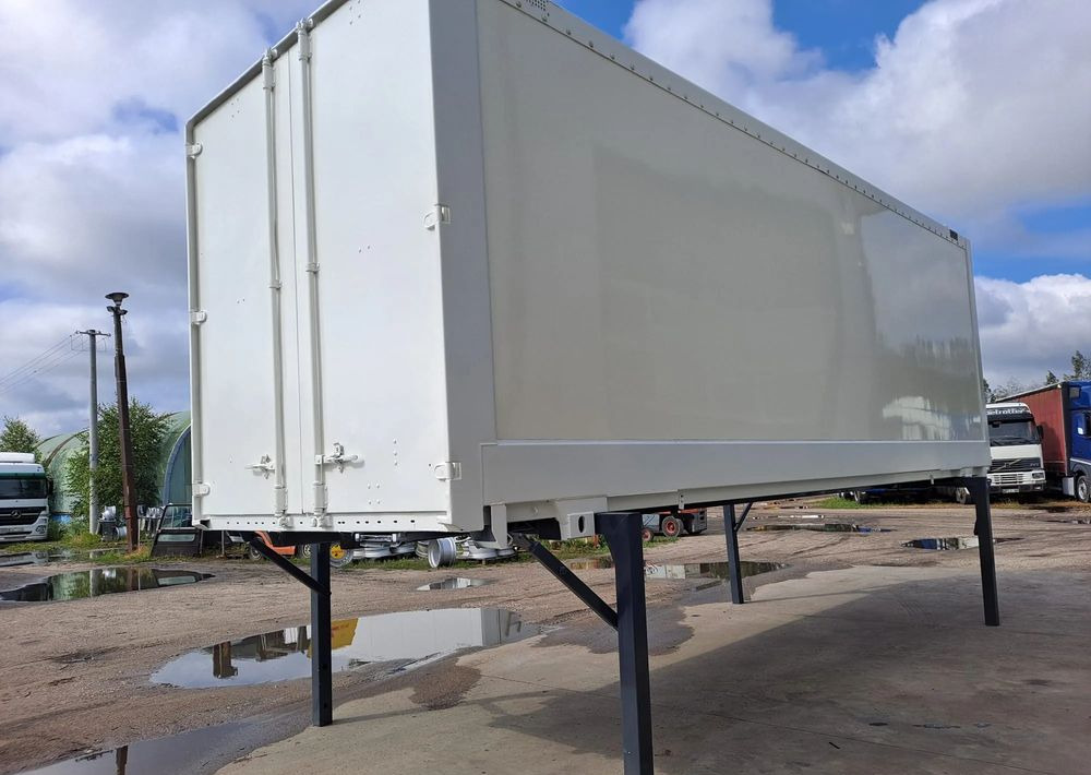 Inny Kontener BDF 18 palet - Caja cerrada: foto 1 Inny Kontener BDF 18 palet - Caja cerrada: foto 1