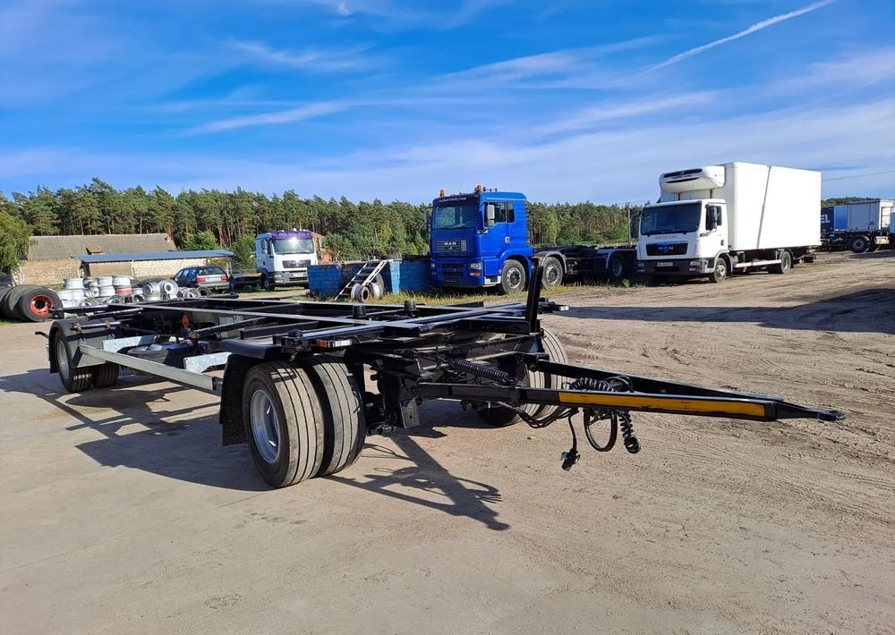 Krone Przyczepa Krone BDF 2017r - Portacontenedore/ Intercambiable remolque: foto 1 Krone Przyczepa Krone BDF 2017r - Portacontenedore/ Intercambiable remolque: foto 1