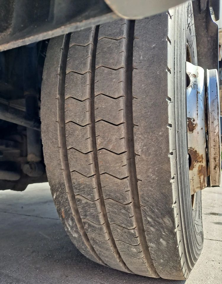 Frigorífico camión MAN TGL 12.220 Chłodnia agregat WKD-II SR: foto 8 Frigorífico camión MAN TGL 12.220 Chłodnia agregat WKD-II SR: foto 8