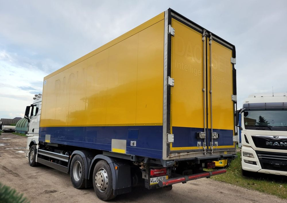 MAN TGX 26.510 oś skrętna do zabudowy kontener izoterma lub chłodnia - Frigorífico camión: foto 4 MAN TGX 26.510 oś skrętna do zabudowy kontener izoterma lub chłodnia - Frigorífico camión: foto 4