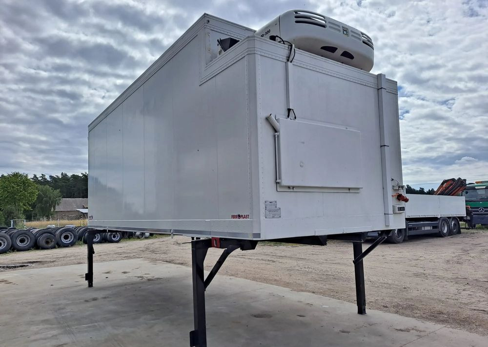 Schmitz Cargobull Kontener chłodnia BDF Thermo King MD300 - Frigorífico remolque: foto 3 Schmitz Cargobull Kontener chłodnia BDF Thermo King MD300 - Frigorífico remolque: foto 3