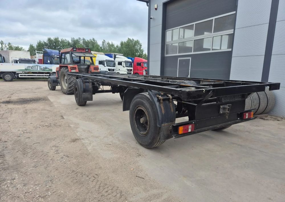 Schmitz Cargobull Przyczepa Krone na resorze - Chasis remolque: foto 2 Schmitz Cargobull Przyczepa Krone na resorze - Chasis remolque: foto 2