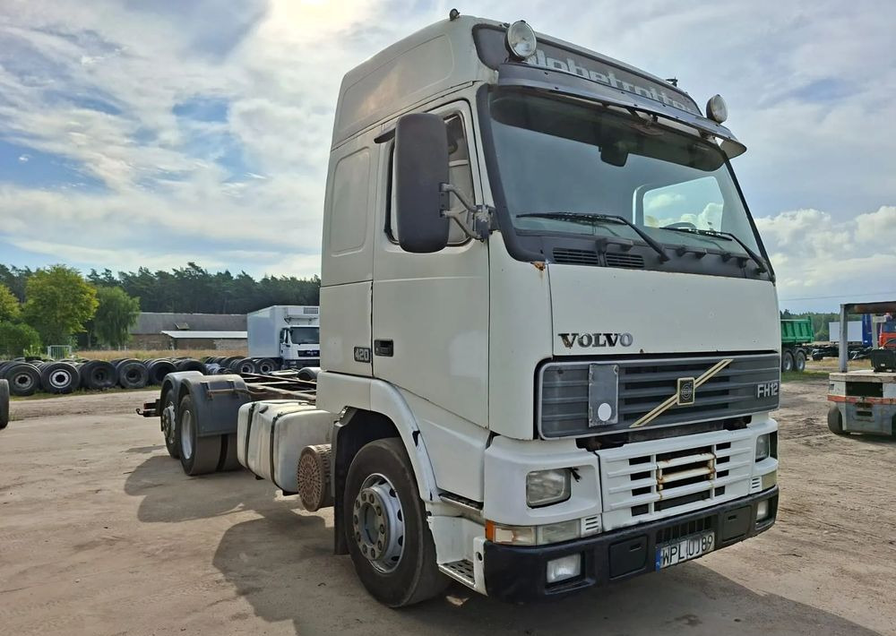 Volvo FH 420 6x2 - Chasis camión: foto 2 Volvo FH 420 6x2 - Chasis camión: foto 2