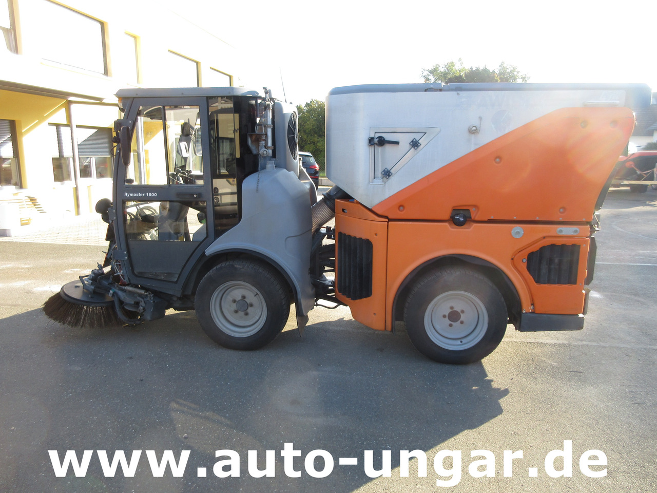 Hako CityMaster CM 1600 Kehrmaschine Knicklenkung Allrad Kommunalfahrzeug - Barredora vial: foto 4 Hako CityMaster CM 1600 Kehrmaschine Knicklenkung Allrad Kommunalfahrzeug - Barredora vial: foto 4